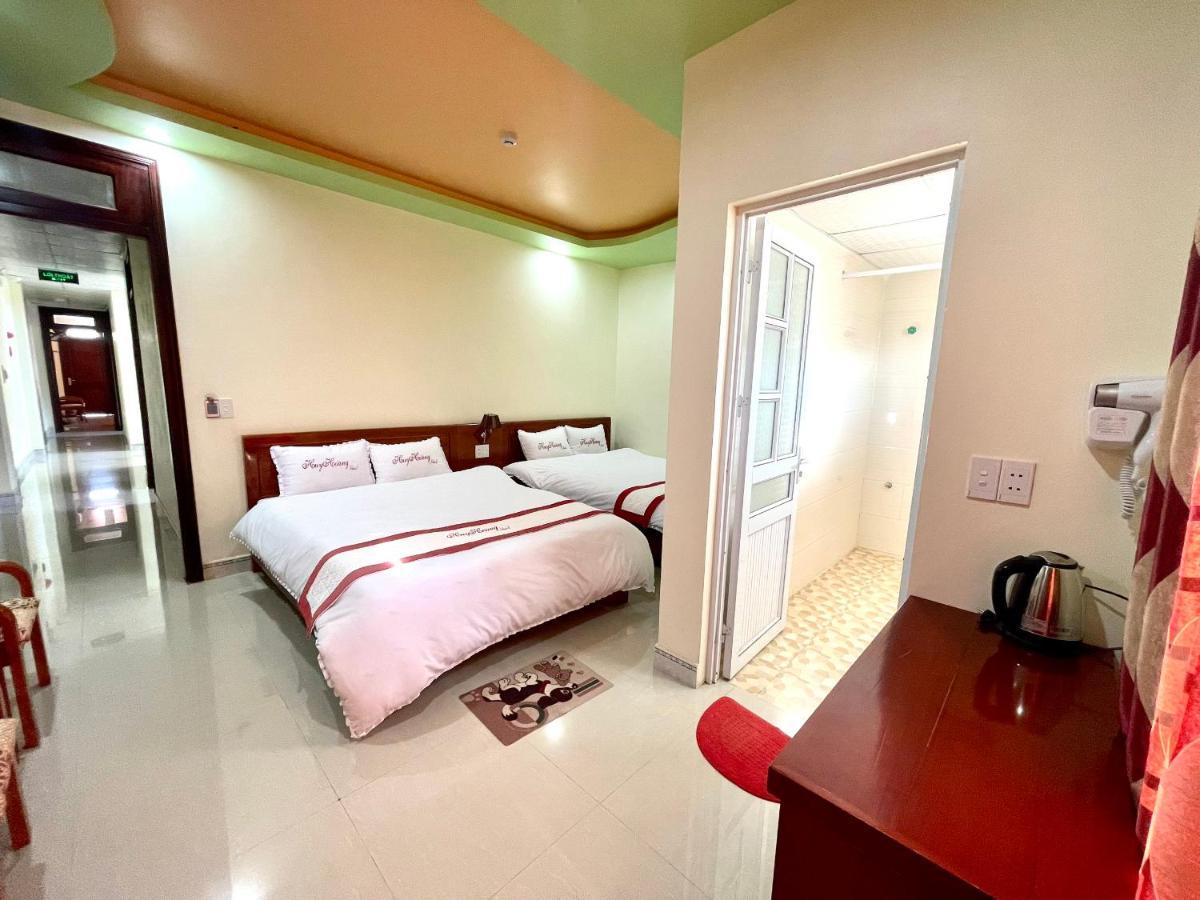 דונג ואן Huy Hoang Hotel מראה חיצוני תמונה