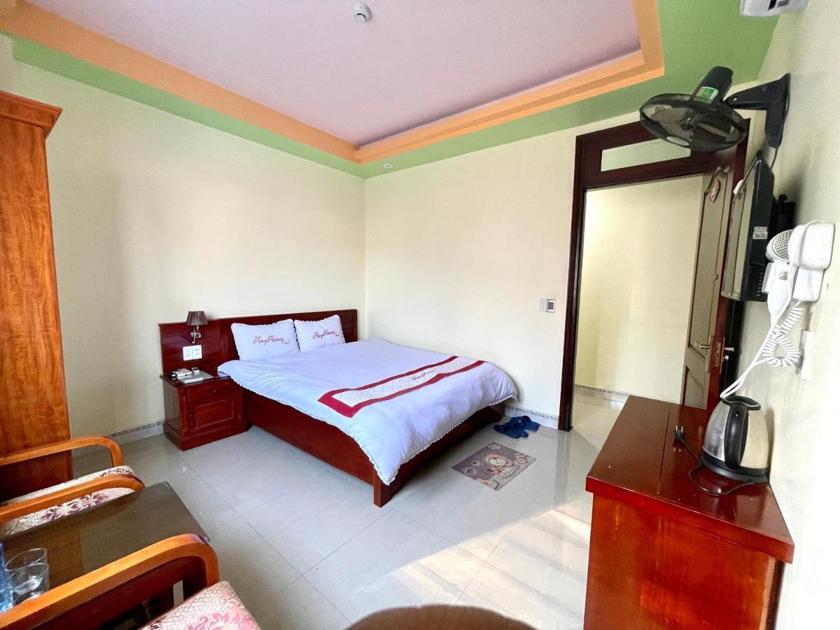 דונג ואן Huy Hoang Hotel מראה חיצוני תמונה