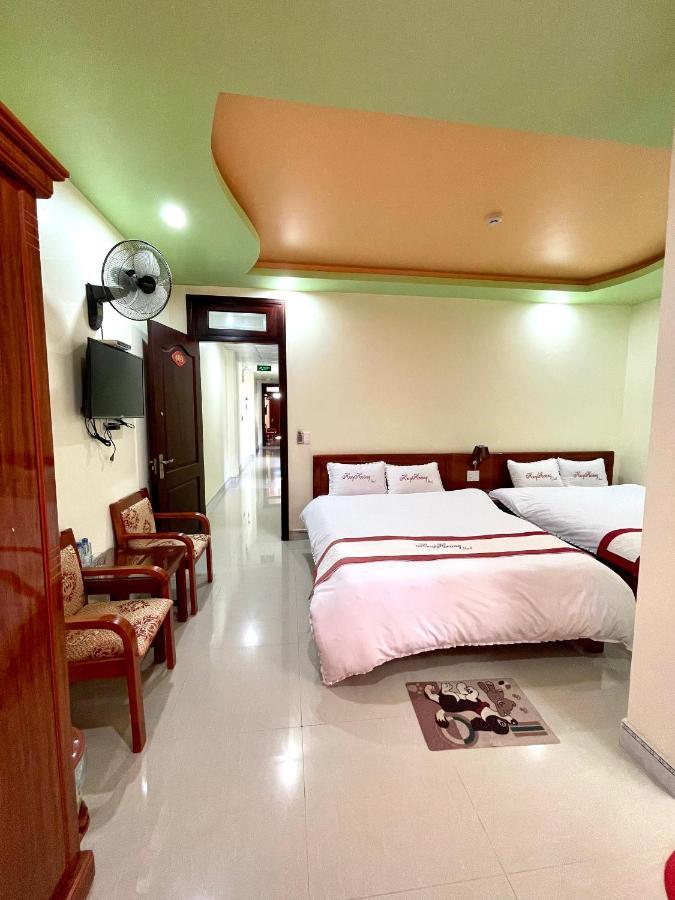 דונג ואן Huy Hoang Hotel מראה חיצוני תמונה
