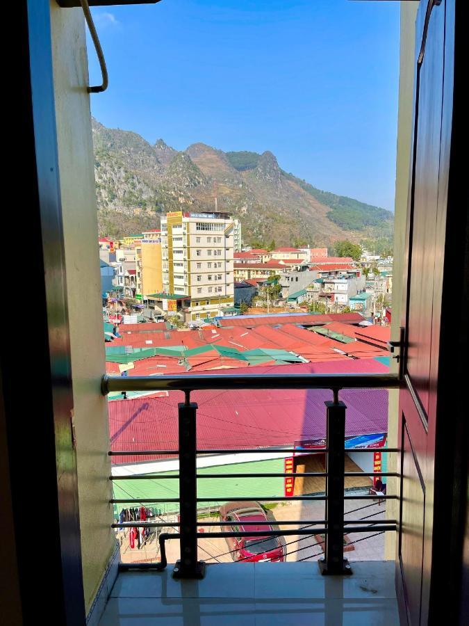 דונג ואן Huy Hoang Hotel מראה חיצוני תמונה
