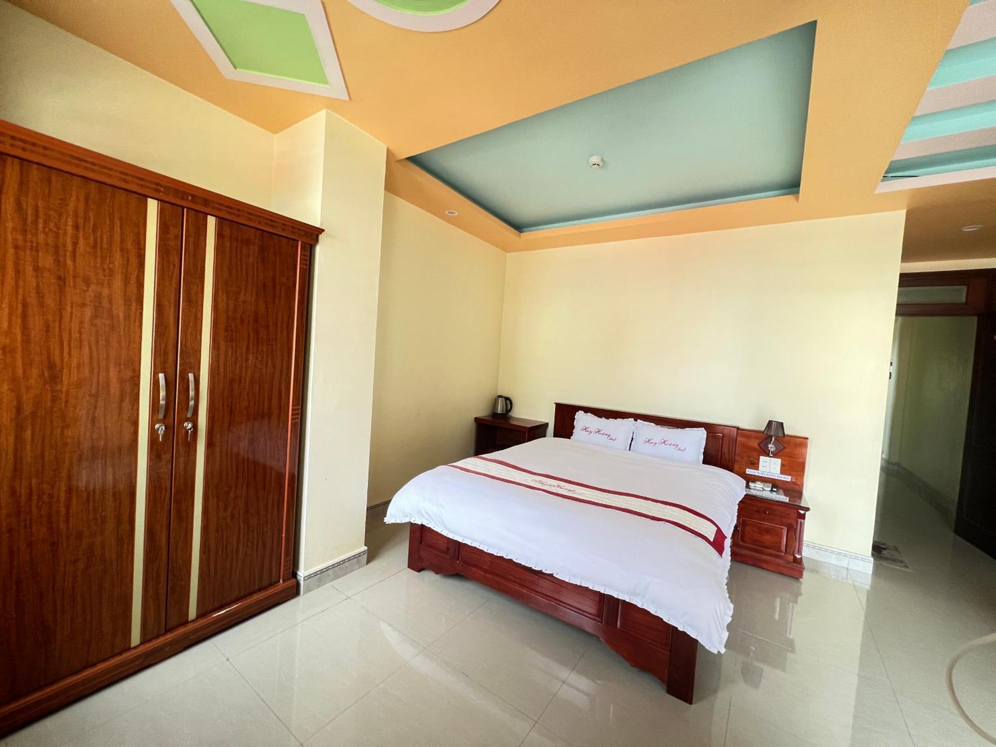 דונג ואן Huy Hoang Hotel מראה חיצוני תמונה